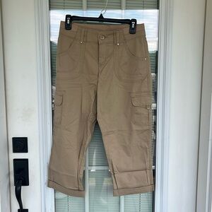Lee Relaxed Fit Khaki Tan Jean Capris 4 Medium